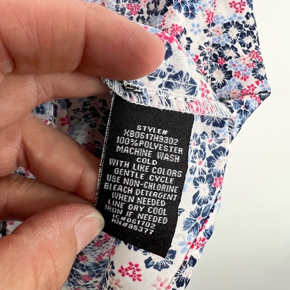 Sancuary Top - Picture 4 of 4